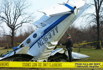 Cessna 340 twin engine plane crash