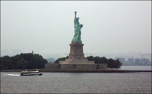 StatueofLiberty_100822