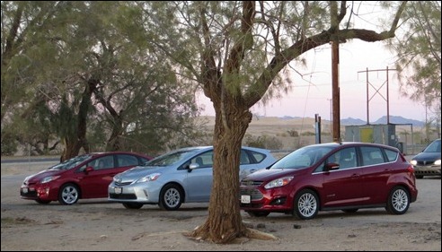 8_LARGE_Liftback_-_v_-_C-MAX_at_Rest_just_before_Yuma