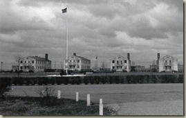 CB_Barracks1950