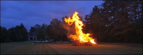 BonfirePano-2-190608