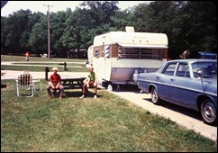 YellowstoneTrailer_67FordCustom500_1960s